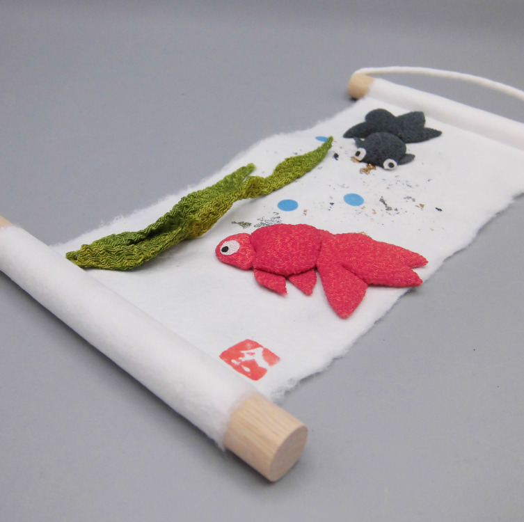 季節のミニタペストリー 旬のつづり 金魚 - Japan Shop 結｜和雑貨と和 